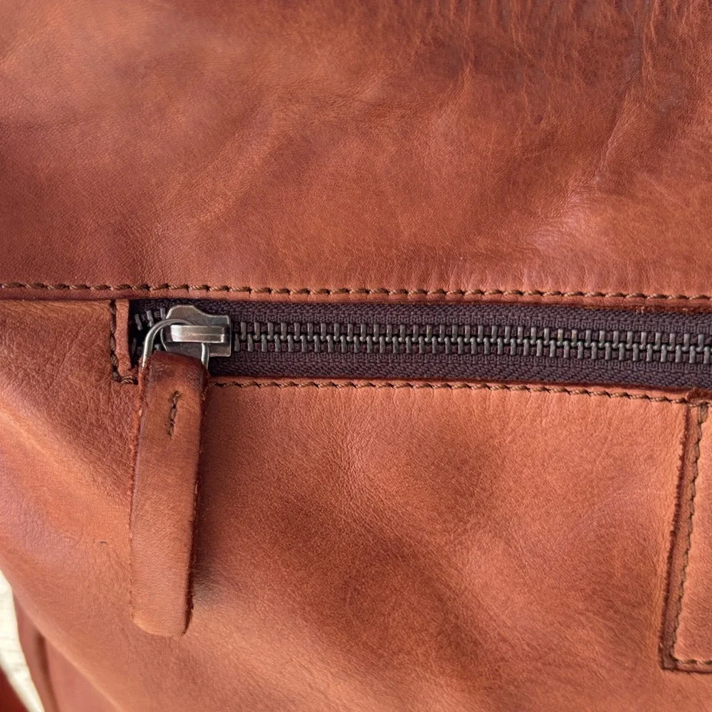 Harbour 2nd leather shoulder and crossbody bag - Picture 14 of 15